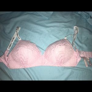 victoria’s secret lightly lined bra